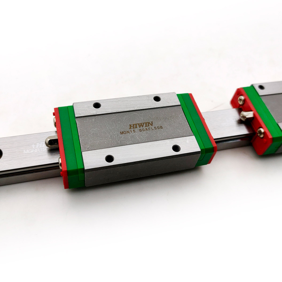 قطعة أصلية من هاي وين: مسارات  - مراجعة Linear Rail Mgn12H Set وسعره
